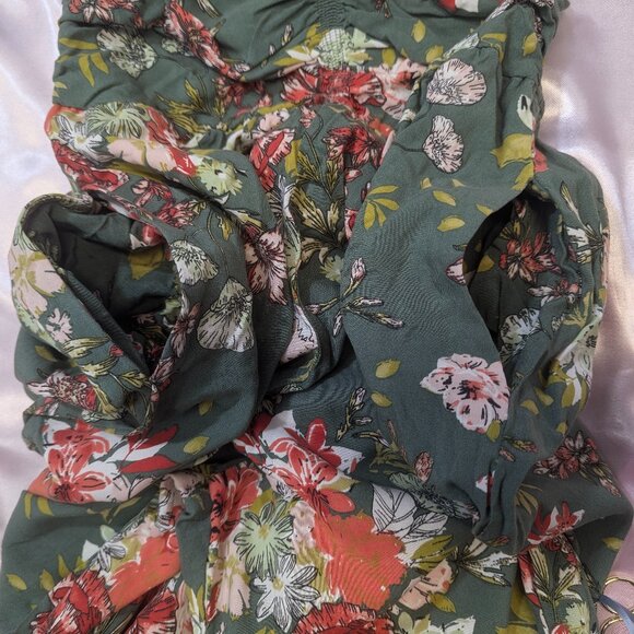 BOG Collective Size Small Green Floral Jumpsuit - Picture 15 of 16